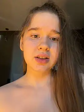 HornyGirlH camshow camshow