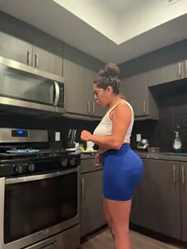 Bigbuttbrooklynn self squirt - 30/05/2024